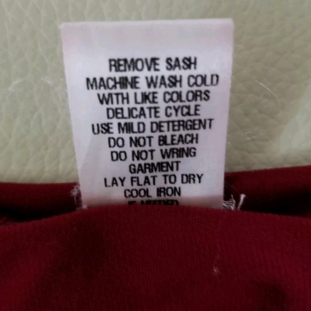 NWT! Red Blouse Top w/ Matching Sash - Picture 9 of 9